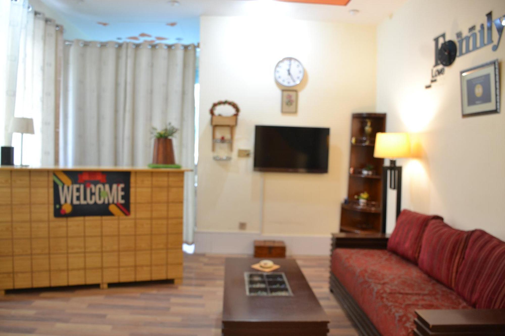 West End Lodges Neelum Exterior foto